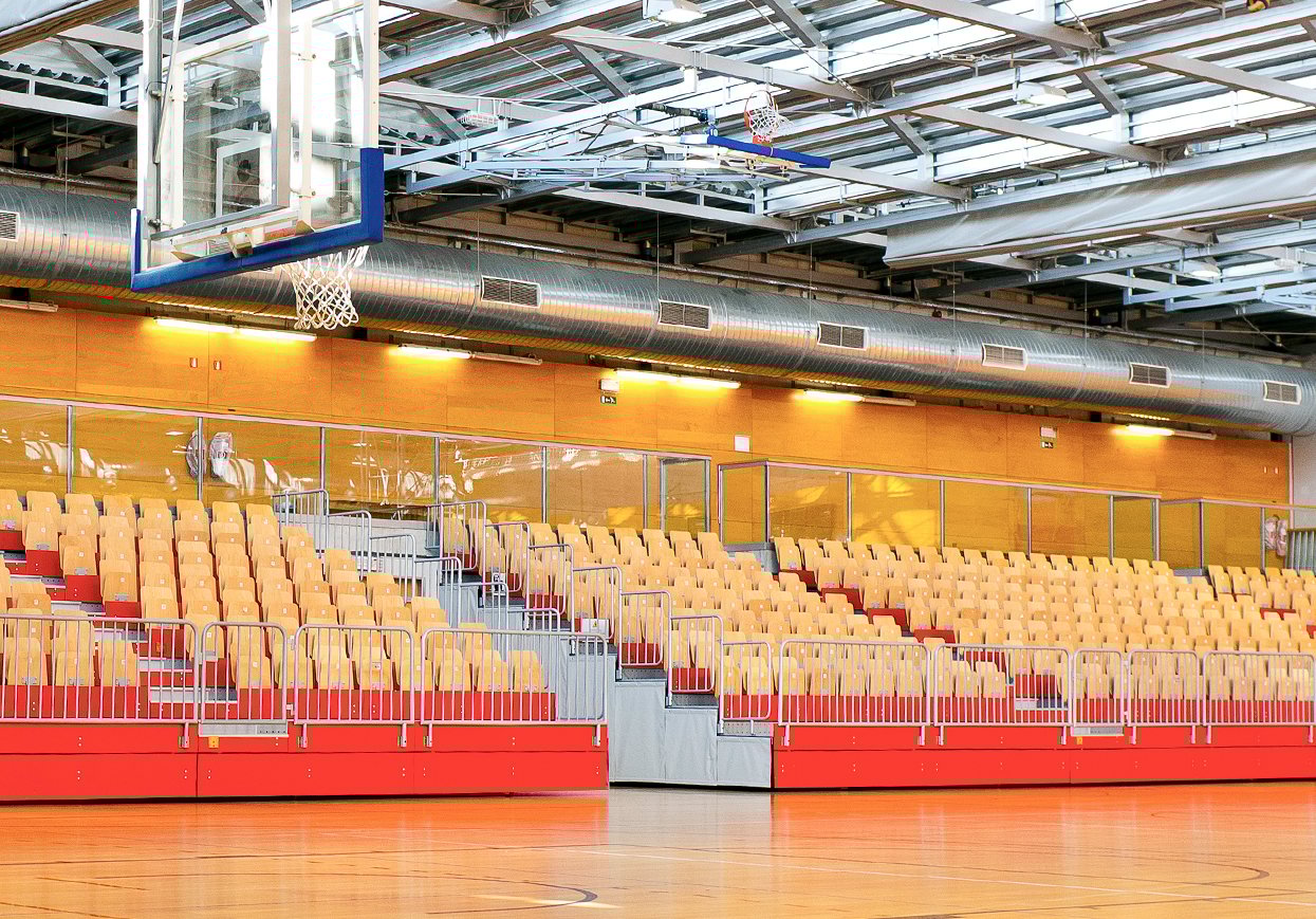 Palazzetti dello sport e centri ricreativi